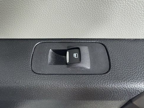 Used 2019 Ford F250 XLT w/ XLT Premium Package image 48