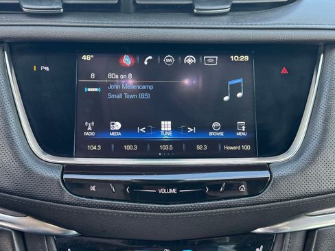 Used 2017 Cadillac XT5 Luxury w/ Driver Awareness Package image 10