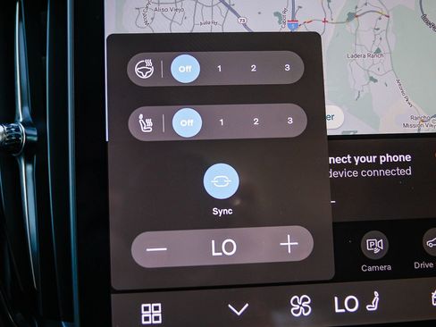 Certified 2026 Volvo XC60 B5 Plus w/ Climate Package image 29