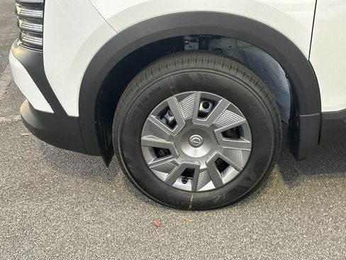New 2026 Nissan Kicks S FWD image 11