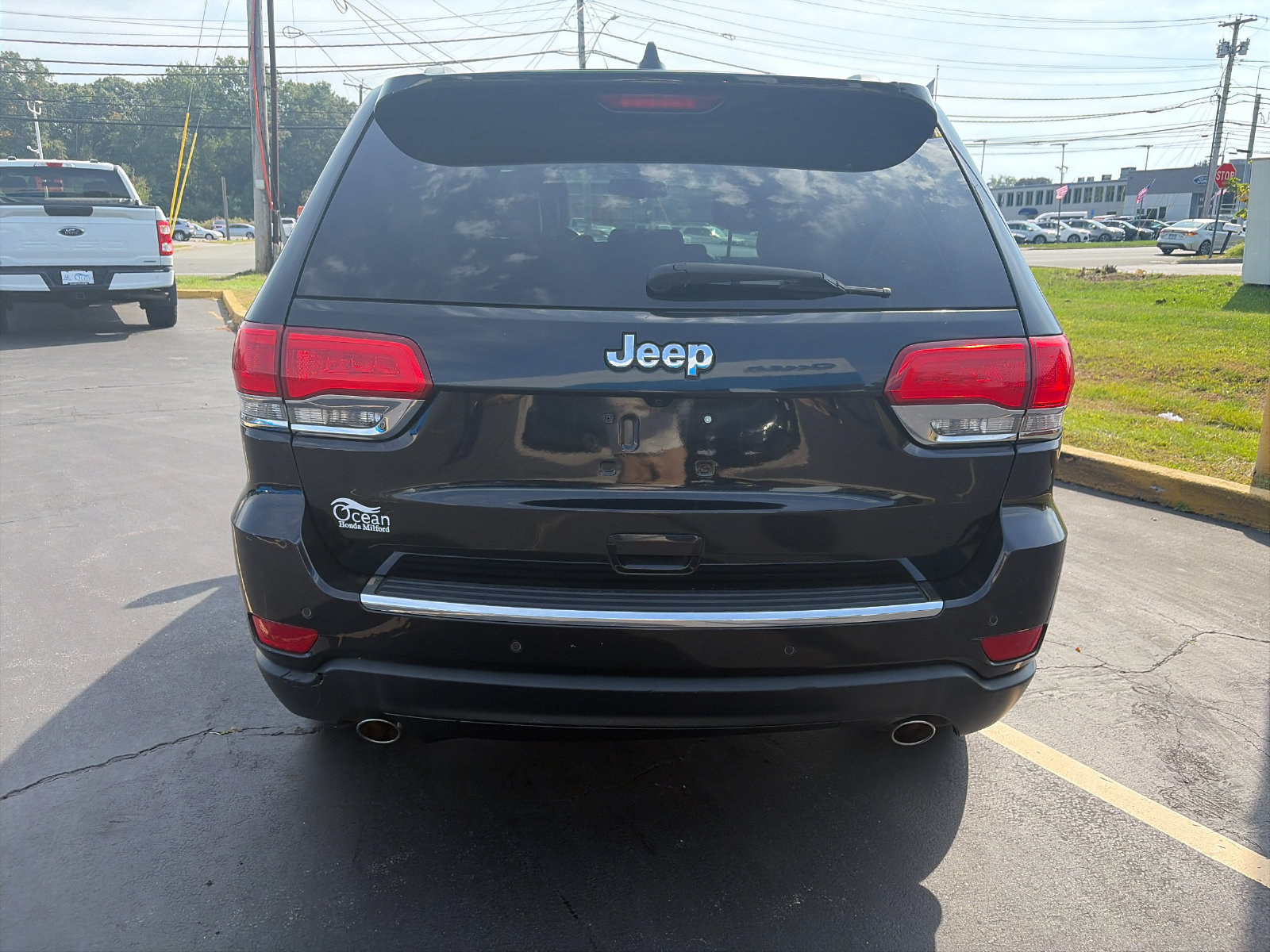 Used 2014 Jeep Grand Cherokee Limited AWD/4WD image 4