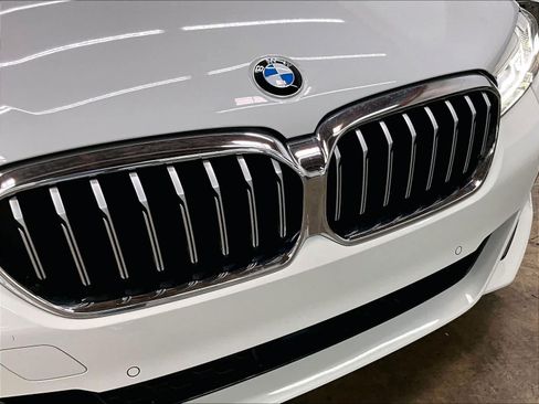 Used 2023 BMW 540i w/ Executive Package RWD image 32