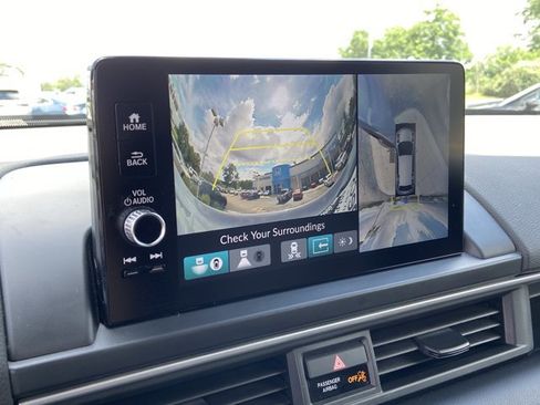 Used 2025 Honda Pilot Black Edition image 46