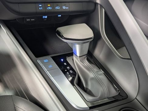 New 2026 Hyundai Elantra SE image 21