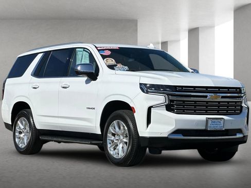 Used 2024 Chevrolet Tahoe Premier RWD image 1