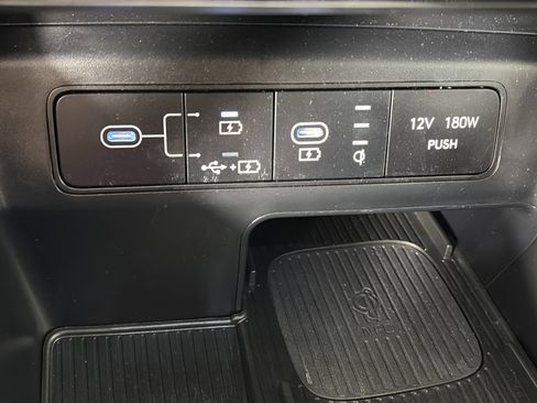 Used 2025 Hyundai Tucson SEL AWD/4WD image 22