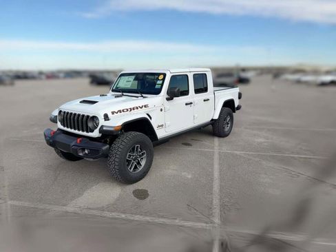 New 2026 Jeep Gladiator Mojave image 4