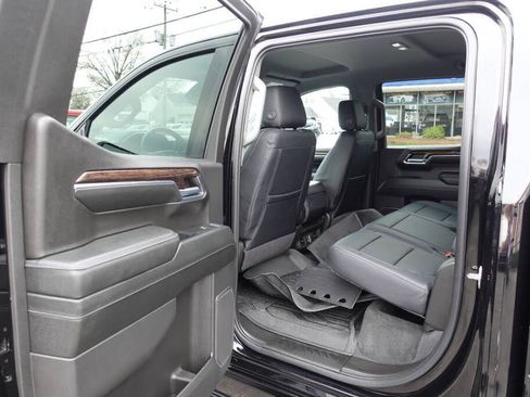 Used 2024 GMC Sierra 1500 Elevation AWD/4WD image 19