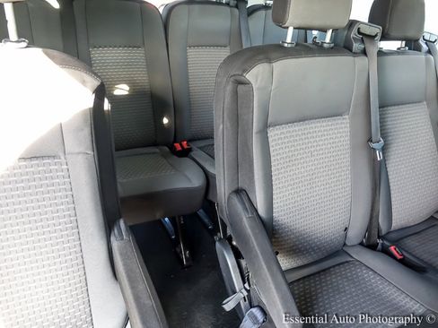 Used 2023 Ford Transit 350 XLT image 21