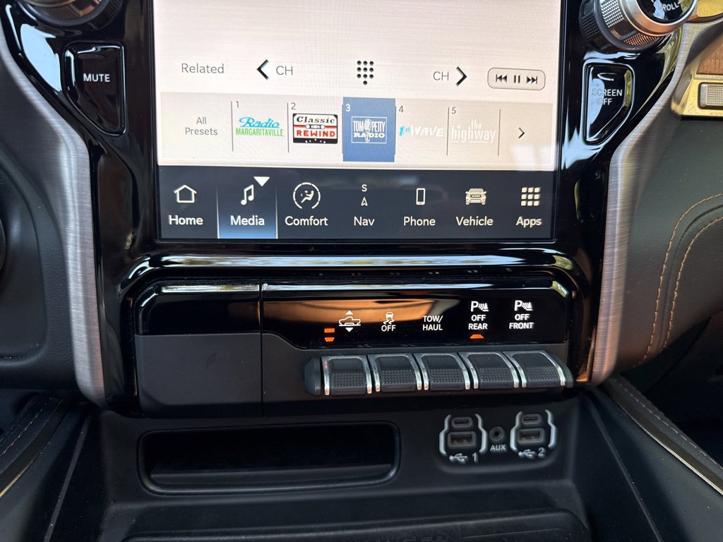 Used 2023 RAM 1500 Limited AWD/4WD image 43