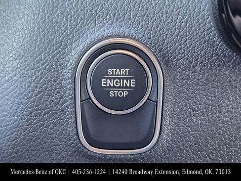 Used 2025 Mercedes-Benz Sprinter 2500 image 21