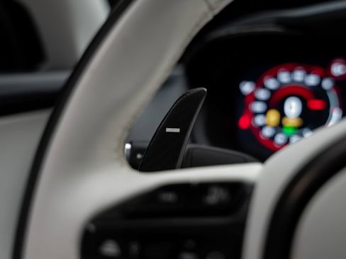 Used 2023 Aston Martin DBX AWD/4WD image 45