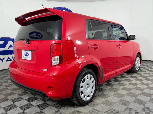 Used 2013 Scion xB Base image 6