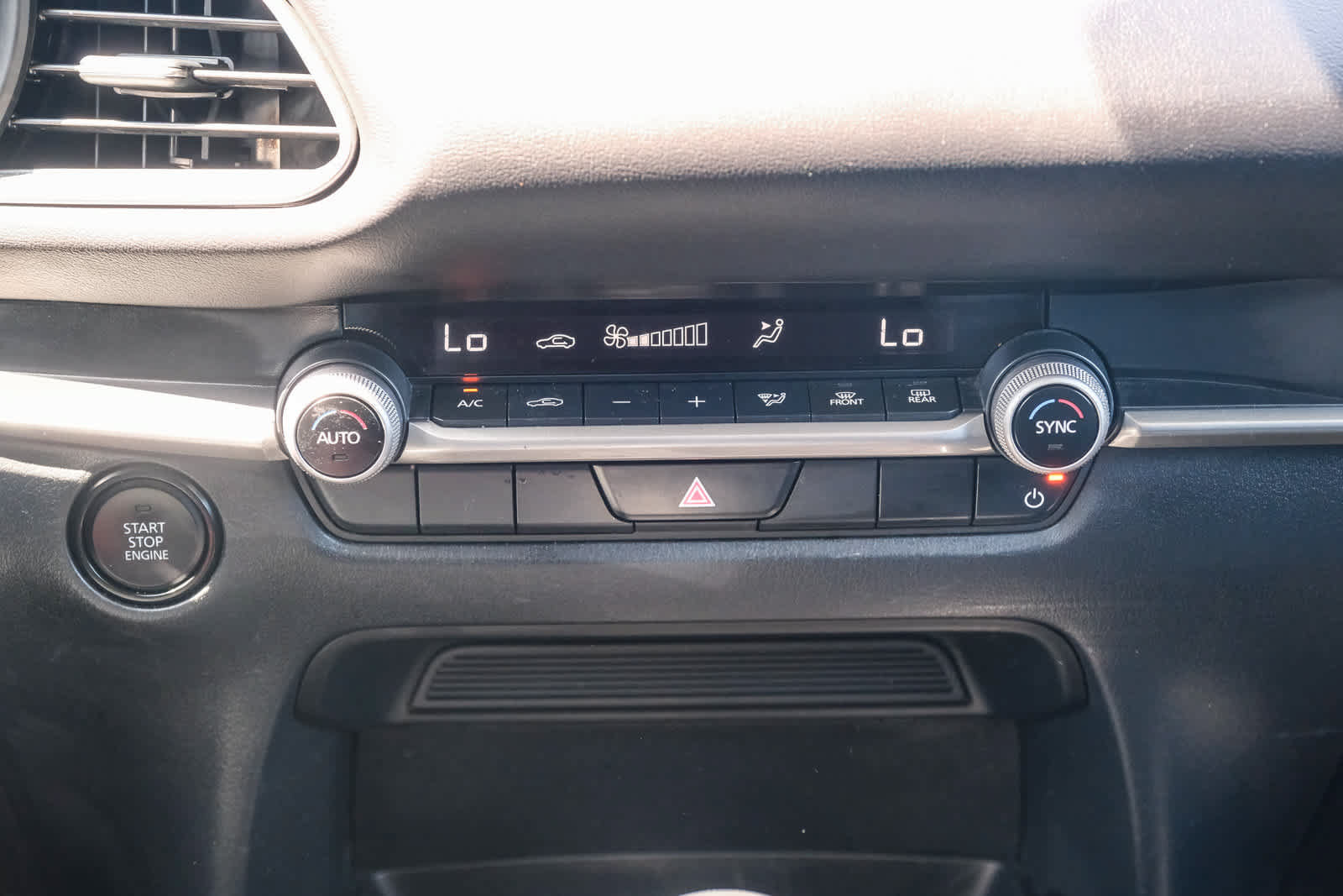 Used 2024 MAZDA CX-30 AWD 2.5 S w/ Select Sport Pkg image 13