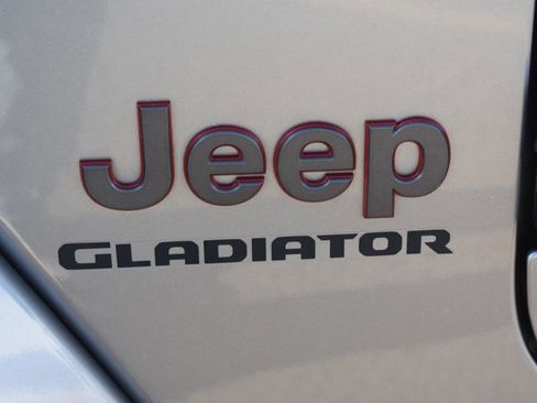 Used 2020 Jeep Gladiator Rubicon image 13
