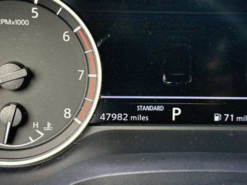 Used 2021 Nissan Rogue SV FWD image 39