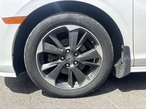 Used 2023 Honda Odyssey Elite image 10