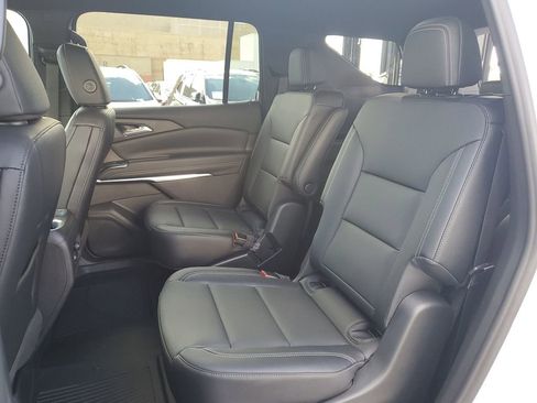New 2026 Chevrolet Traverse LT w/ Midnight/Sport Edition image 13