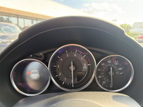 Used 2019 MAZDA MX-5 Miata RF Grand Touring RWD image 6