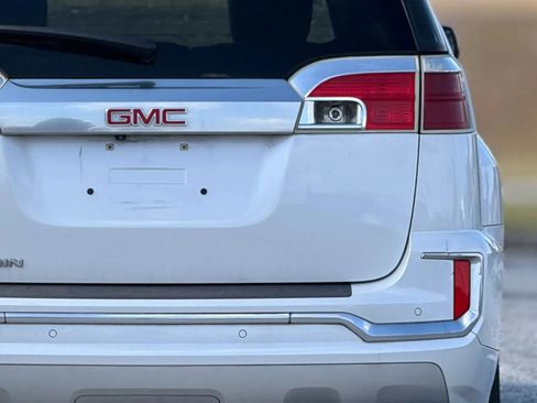 Used 2016 GMC Terrain Denali image 14