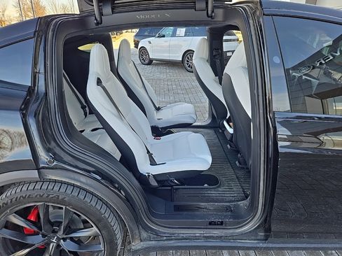 Used 2026 Tesla Model X Plaid image 19