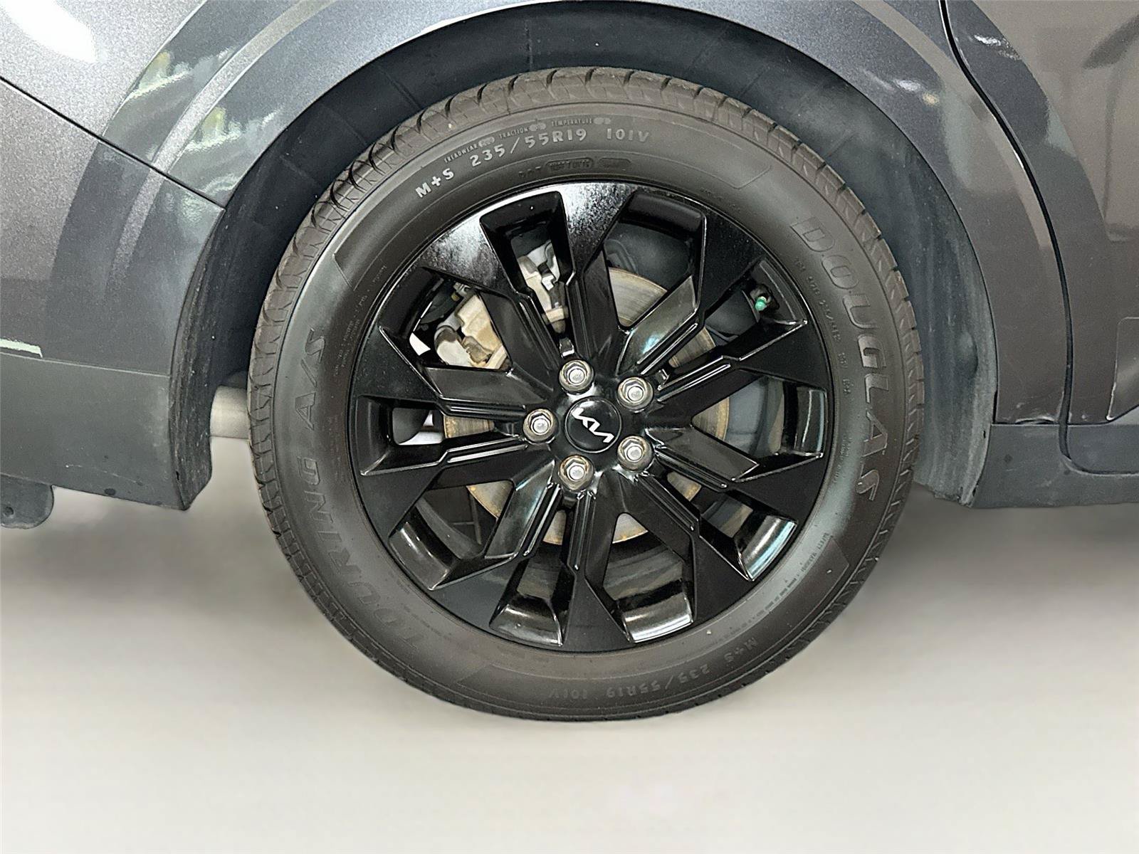 Used 2024 Kia Carnival SX Prestige FWD image 42