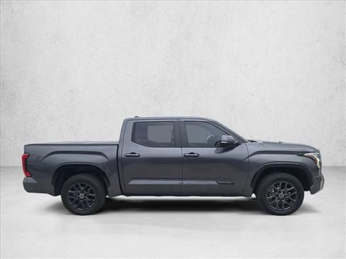 Used 2024 Toyota Tundra Platinum AWD/4WD image 4