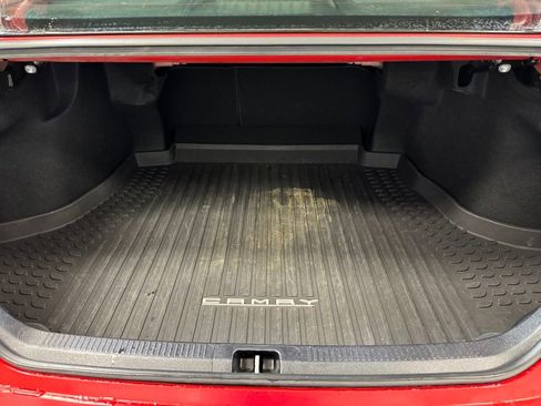 Used 2020 Toyota Camry SE w/ Convenience Package image 20