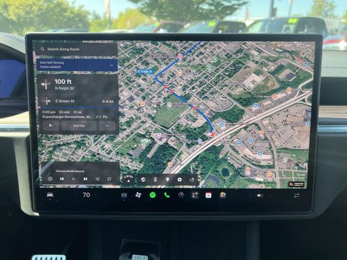 Used 2025 Tesla Model X AWD/4WD image 20