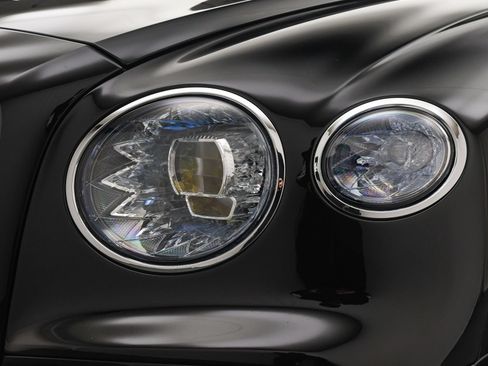 New 2026 Bentley Flying Spur Plug-In Hybrid AWD/4WD image 30