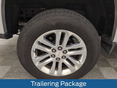 Used 2019 GMC Canyon SLT w/ Driver Alert Package RWD image 19