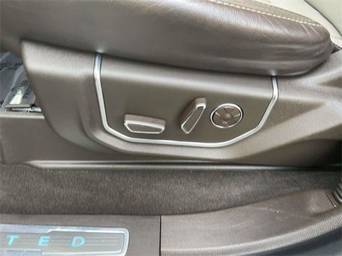 Certified 2020 Ford F150 Limited image 12