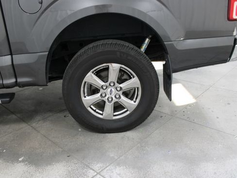 Used 2020 Ford F150 XLT w/ Equipment Group 302A Luxury AWD/4WD image 40