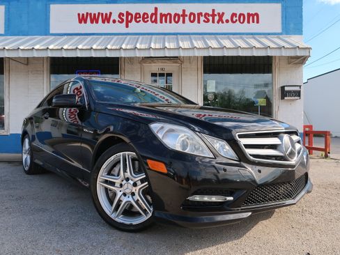 Used 2013 Mercedes-Benz E 550 Coupe w/ Premium 2 Pkg image 2