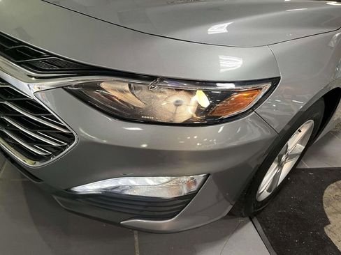 Used 2023 Chevrolet Malibu LT FWD image 9