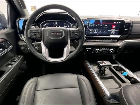 Used 2024 GMC Sierra 1500 SLT w/ SLT Premium Plus Package image 4