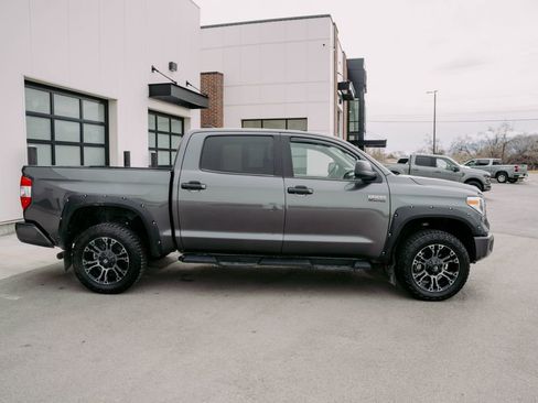 Used 2021 Toyota Tundra Platinum image 11