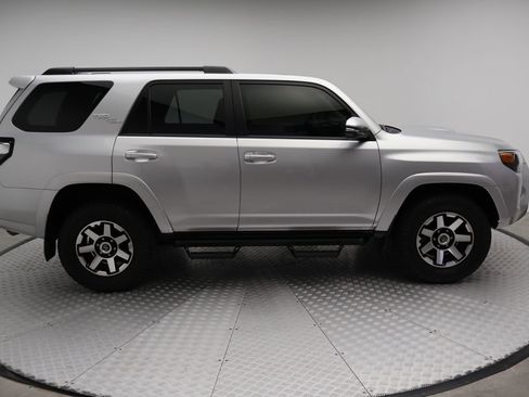 Certified 2023 Toyota 4Runner TRD Off-Road Premium w/ Moonroof Package AWD/4WD image 7