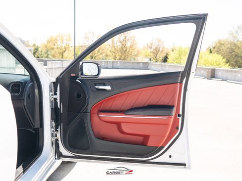 Used 2020 Dodge Charger Scat Pack RWD image 41