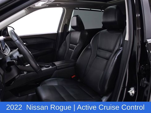 Used 2022 Nissan Rogue SV w/ SV Premium Package image 21