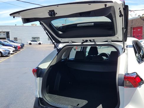 Certified 2025 Toyota RAV4 XLE AWD/4WD image 27