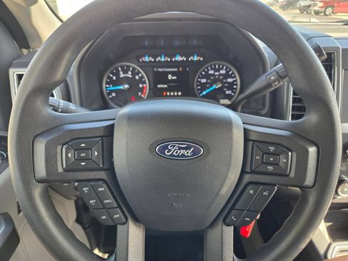 Used 2022 Ford F250 XLT w/ XLT Premium Package AWD/4WD image 11
