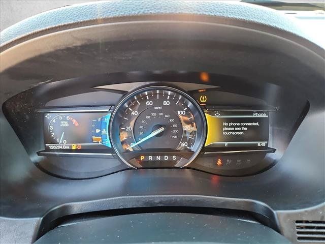 Used 2018 Ford Explorer XLT w/ Equipment Group 202A FWD image 11