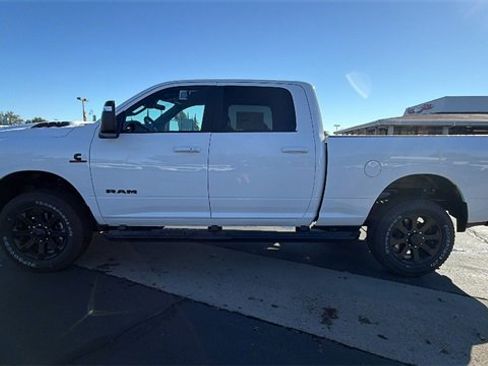 New 2026 RAM 2500 Laramie w/ Night Edition image 7
