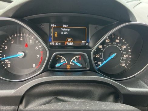 Used 2019 Ford Escape SE AWD/4WD image 4