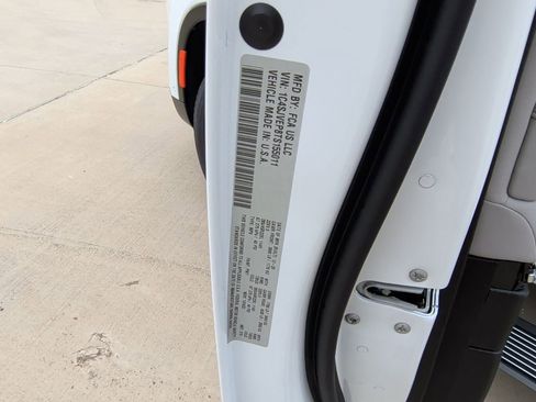 New 2026 Jeep Grand Wagoneer Summit image 59