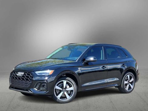 Used 2023 Audi Q5 2.0T Prestige w/ Prestige Package AWD/4WD image 1