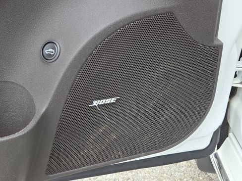 Used 2012 Chevrolet Malibu LTZ FWD image 6