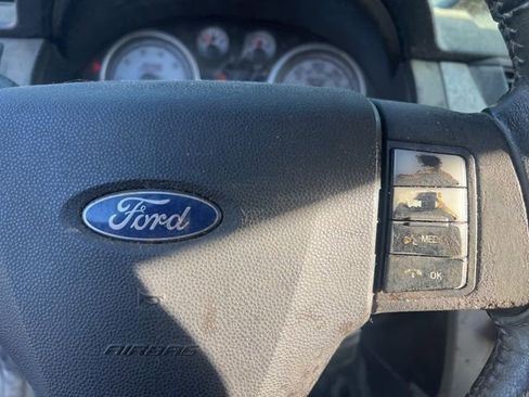 Used 2011 Ford Focus SE w/ 201A Rapid Spec Order Code image 21