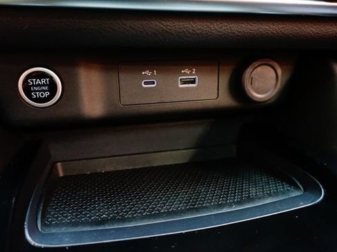 Certified 2023 Nissan Rogue SL w/ SL Premium Package AWD/4WD image 20